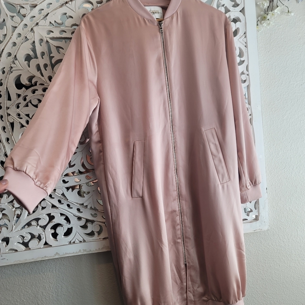 DAYA BY ZENDAYA ELEGANT SATIN DRESS/JACKET IN  SOFT PINK WOMENS SIZE SMALL - Picture 7 of 16